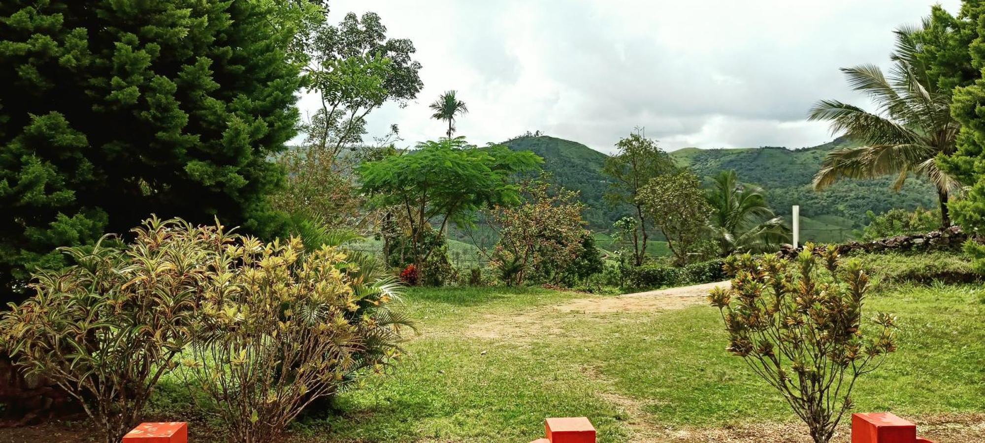 Verdant Vagamon Cottage Exterior photo
